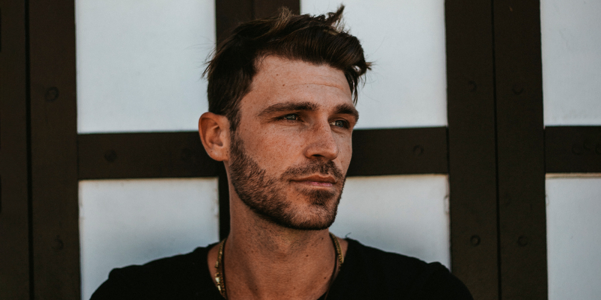 WADE GRAVES 