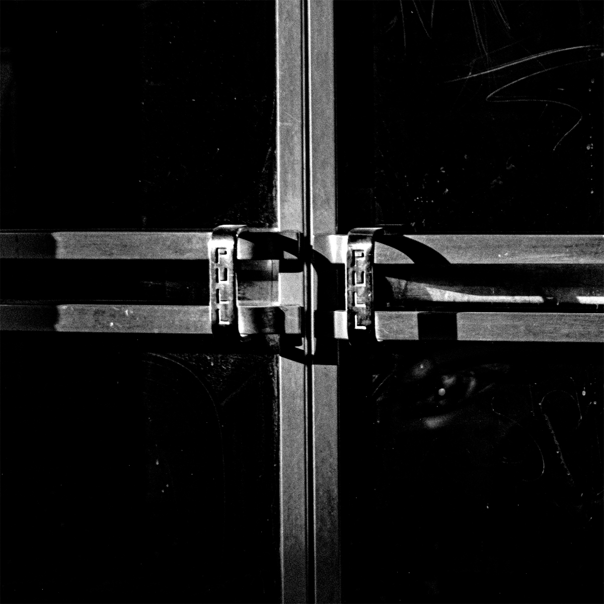 SOFT MOTHERS / “NEVER KNOWS BEST” (NUEVA CANCIÓN) - Global-Pop Magazine