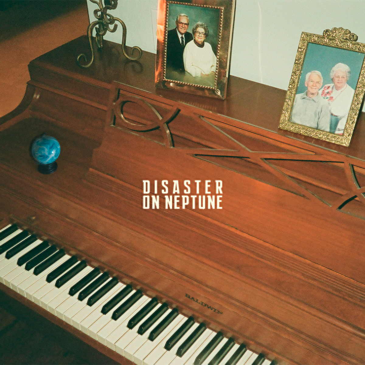 MANG - DISASTER ON NEPTUNE