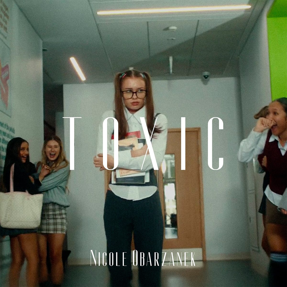 NICOLE OBARZANEK / “Toxic”