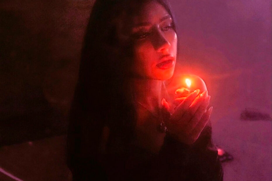 SABINA BEYLI / “Crave The Burn”