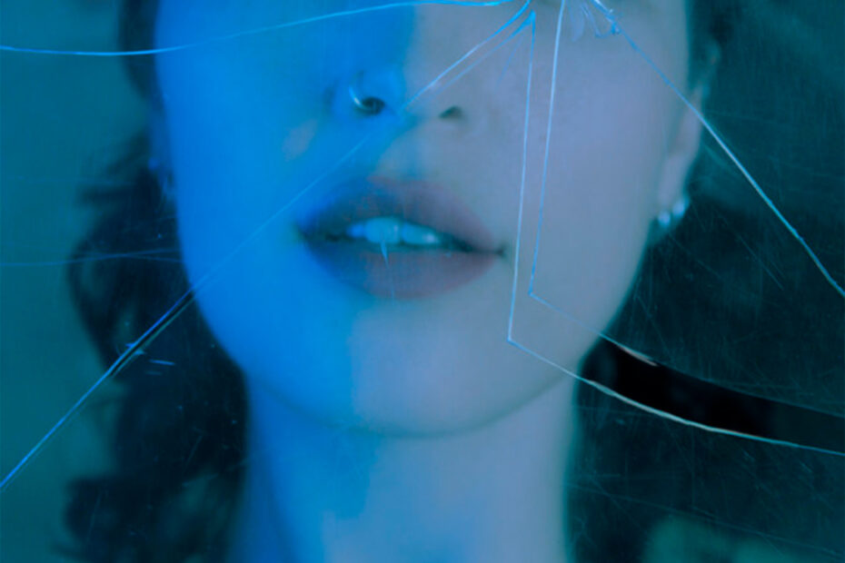 CLAUDIA KANE / “Surrender”