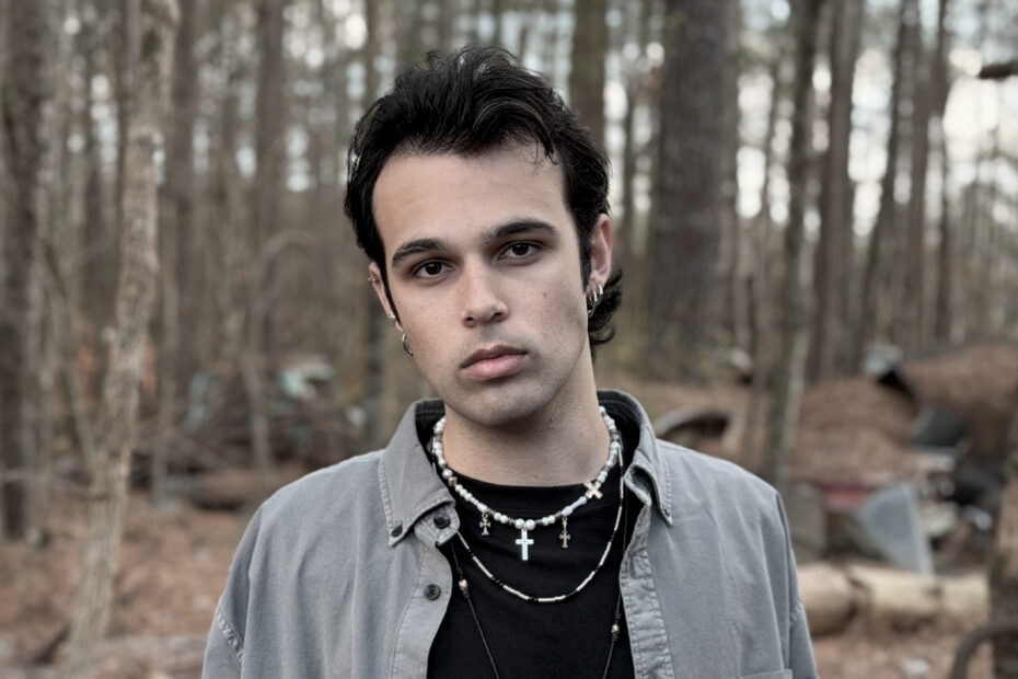 BRETT RYDER